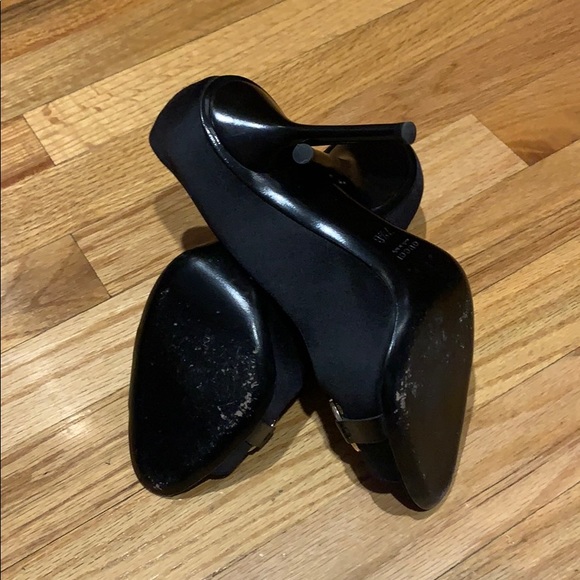 Gucci black heels with bling embellishment - Picture 3 of 3